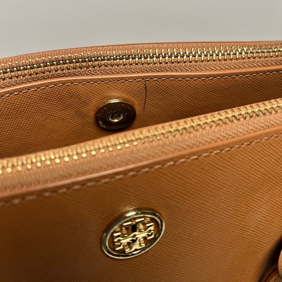Tory Burch brown Robinson double zip tote bag - Picture 15 of 15